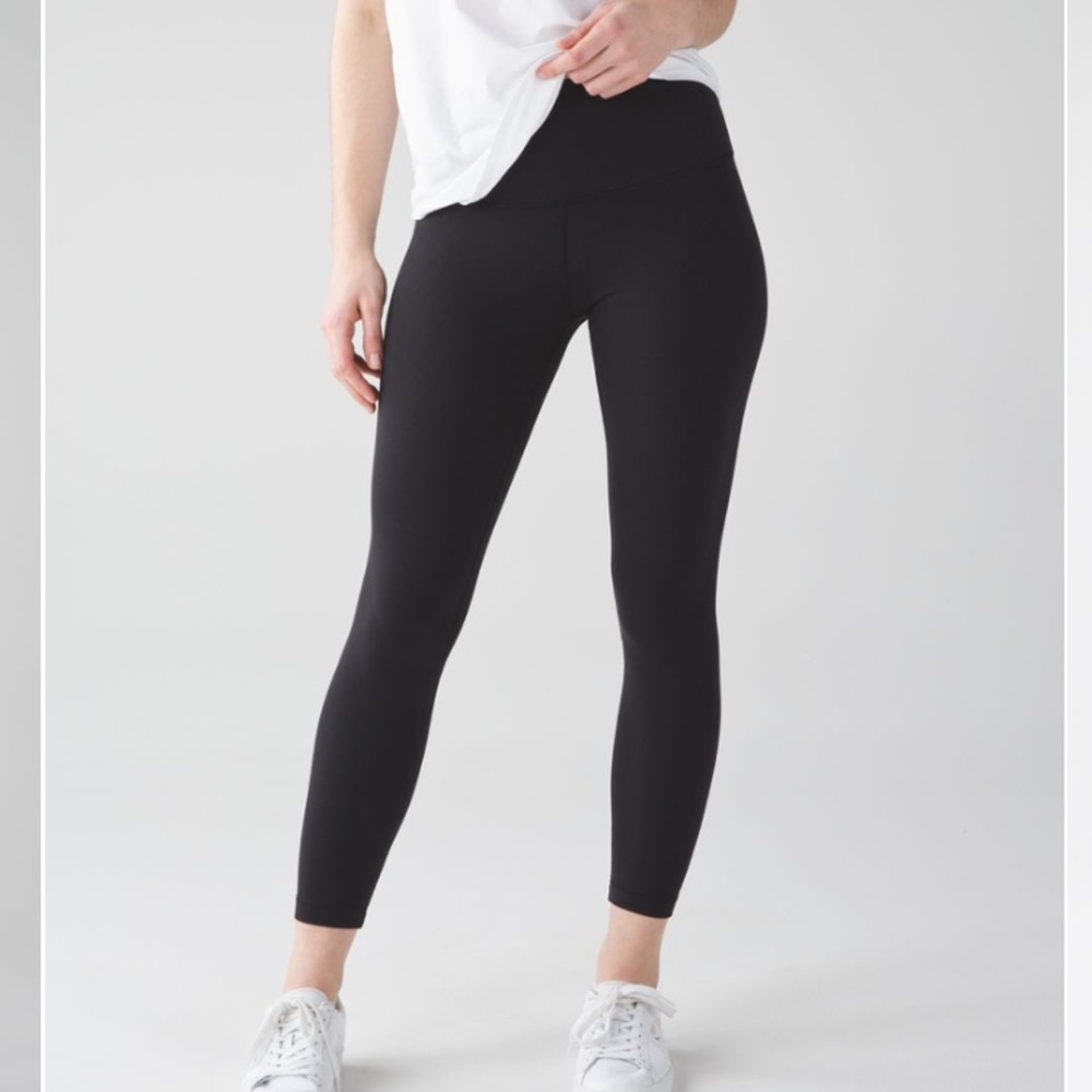 ISO black lululemon align pre 2020 material change